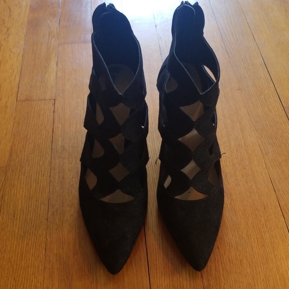 Women's suede heel